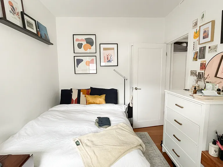 312 W 20th St #6A — Photo 25