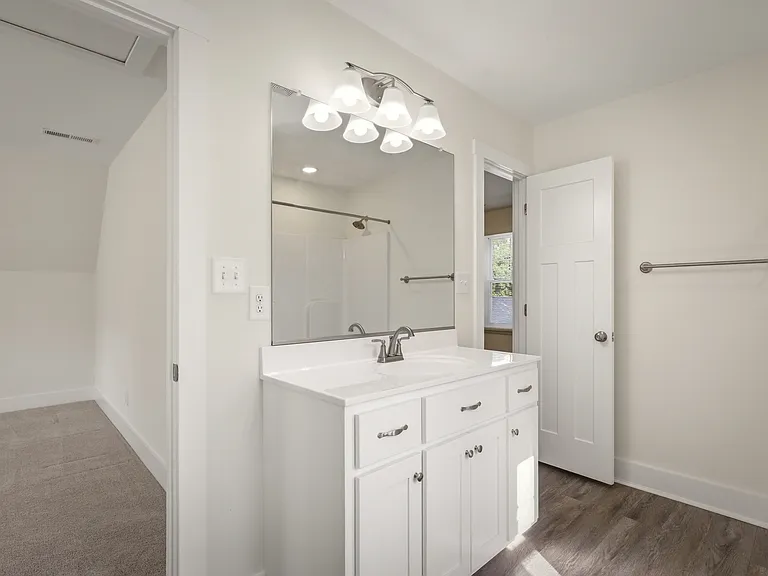 15508 Richmond St — Photo 37