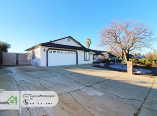 11540 Vista Del Rio, Redding, CA 96003