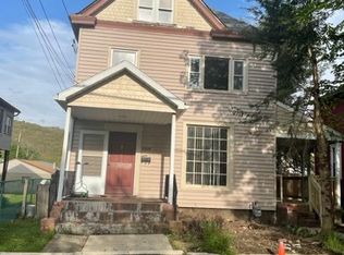 1610 6th Ave, Beaver Falls, PA 15010
