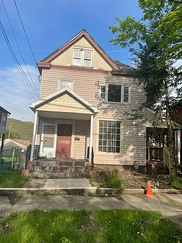1610 6th Ave Photo 1