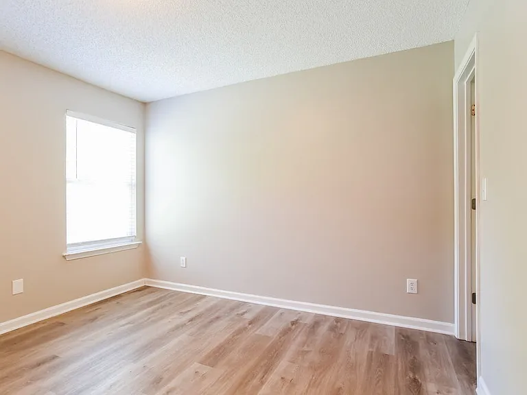 4116 Everest Dr — Photo 14