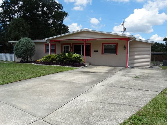 2nd image of 5620 Crest Hill Dr