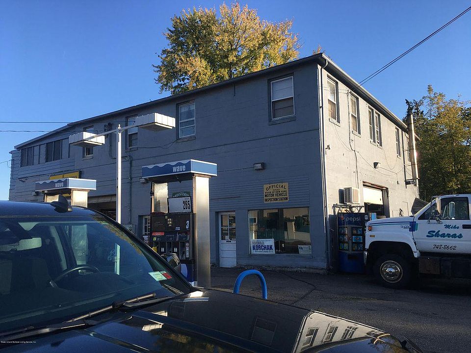 1st image of 2900 Watson Blvd