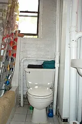 Rented by Tower Brokerage