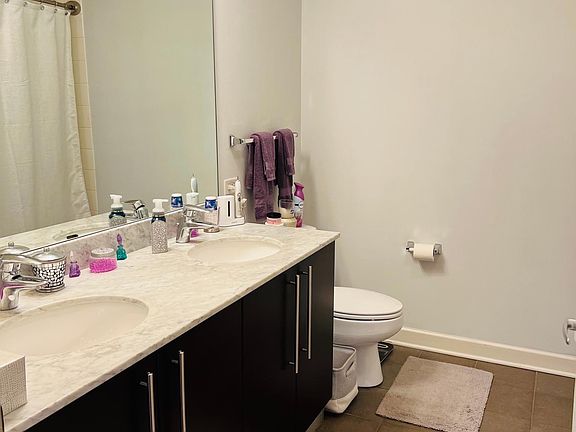 2nd image of 1400 S Michigan Ave APT 1702