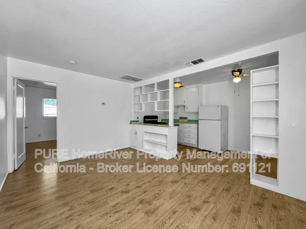 2957 Howe Ave APT 4, Sacramento, CA 95821