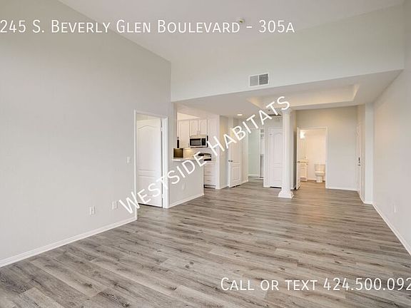 3rd image of 2245 S Beverly Glen Blvd #305A