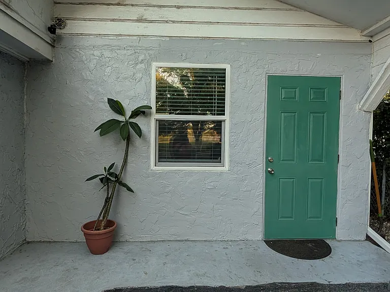 1361 S Martin Luther King Jr Ave #B — Photo 17