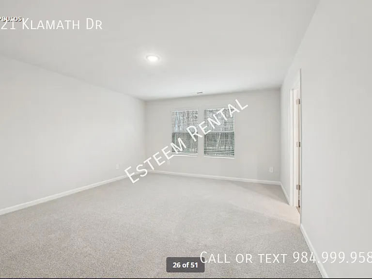 121 Klamath Dr — Photo 23