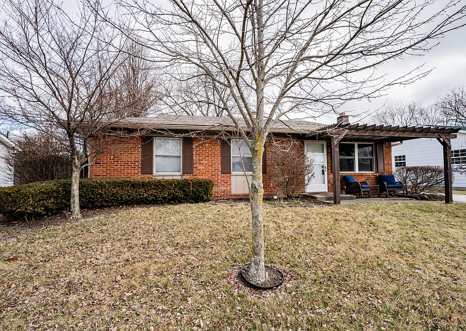 1st image of 810 Berkeley Dr