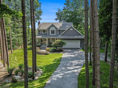 7476 68th St SE, Caledonia, MI, 49316
