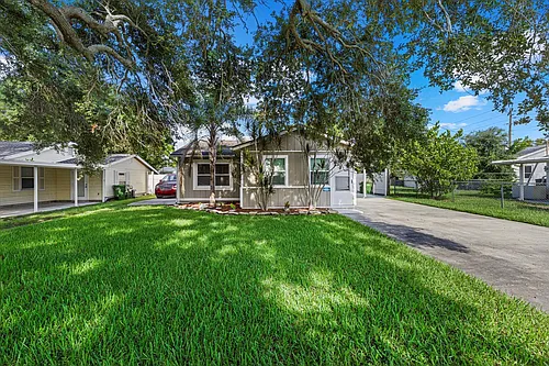 1220 Rhodes Ave Photo 1