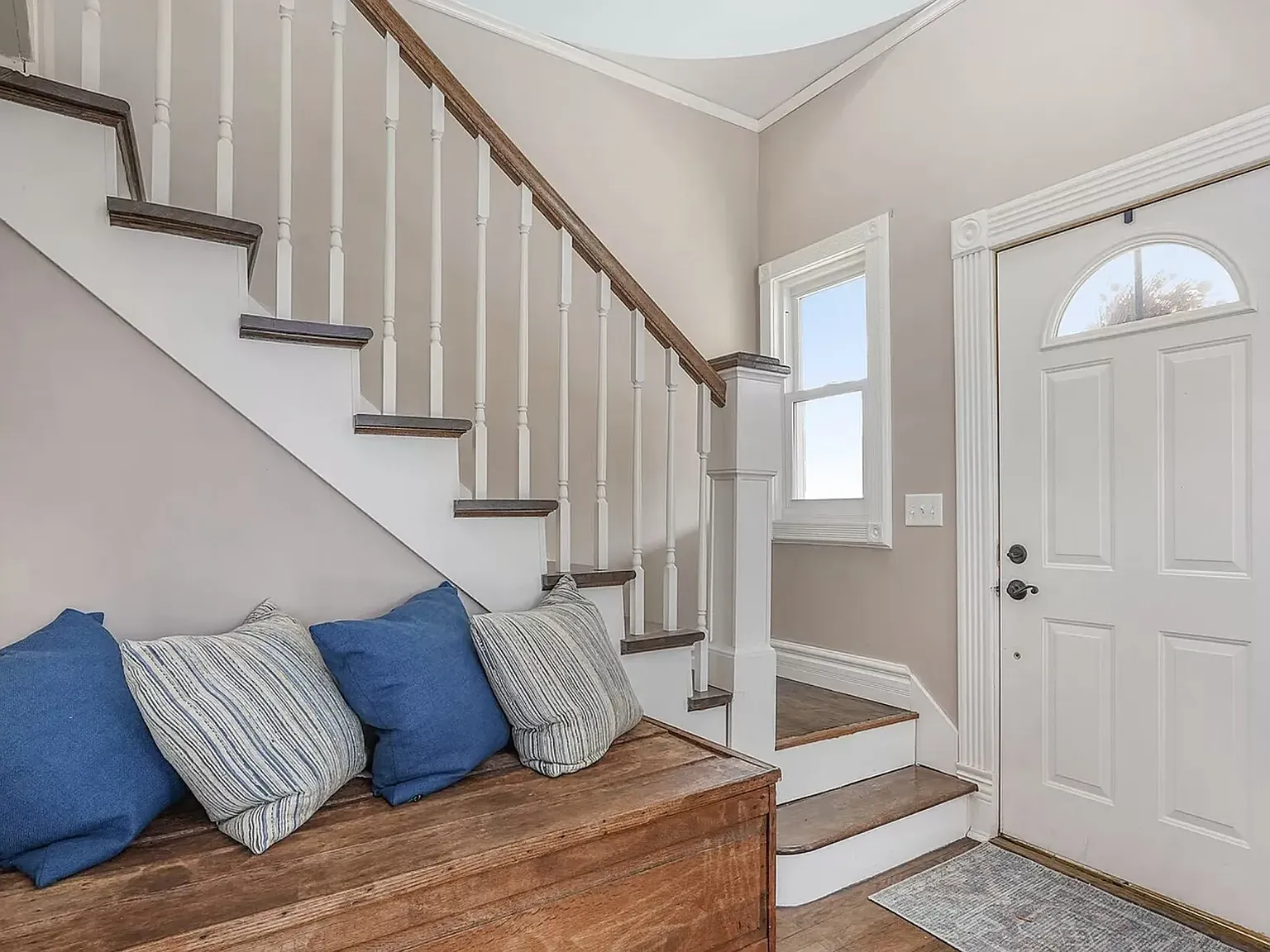 3 bed, 1782 sqft, $2,300 — Photo 3