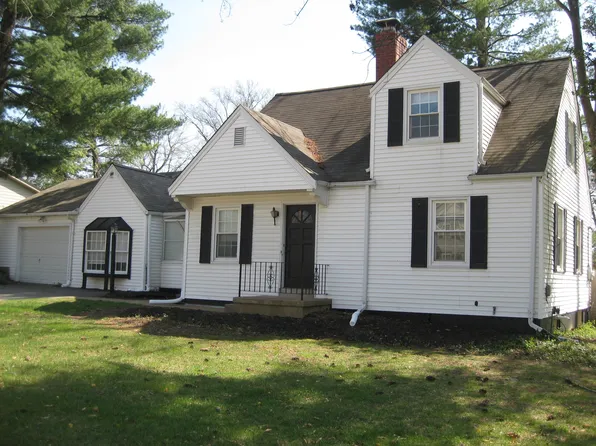 10438 Conway Rd, Saint Louis, MO 63131