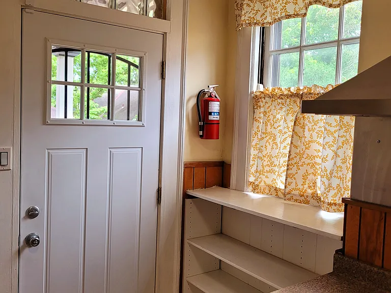 3472 Whitfield Ave — Photo 32