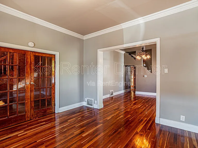 2105 W 31st Ave — Photo 4