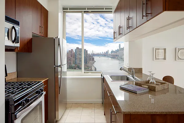 Rented by Bozzuto Management | media 30