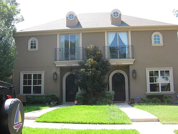 Beautiful curb appeal
