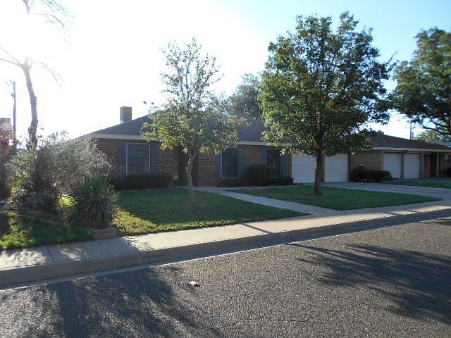 1st image of 3321 Maxwell Dr