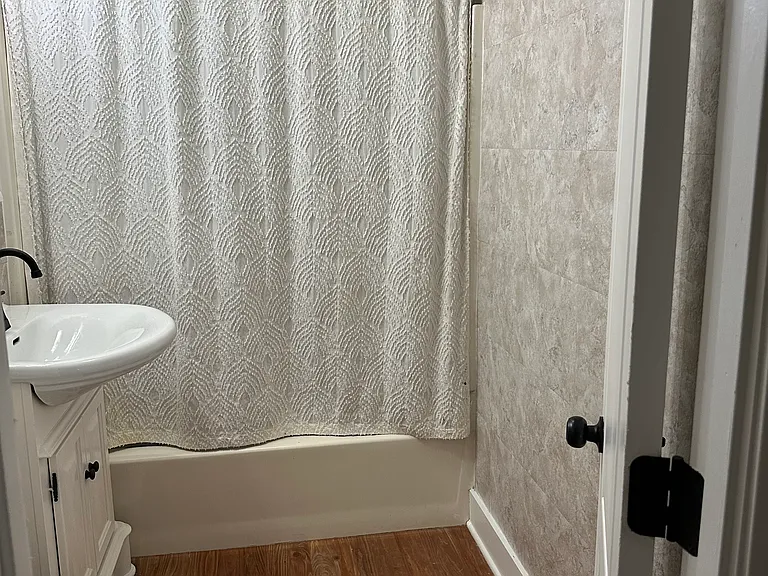 176 Bristol St #2 — Photo 19
