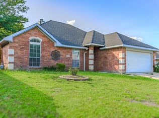 1019 Telluride Dr, Arlington, TX 76001