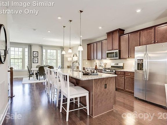 5th image of 5012 Patton Dr #1009A