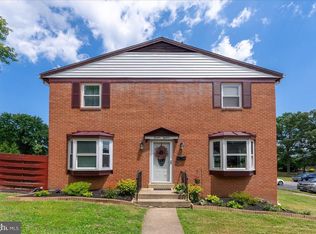 1418 Cottonwood Ct, Woodbridge, VA