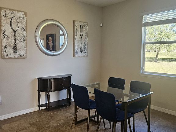 4th image of 2121 Betsy Ross Ln