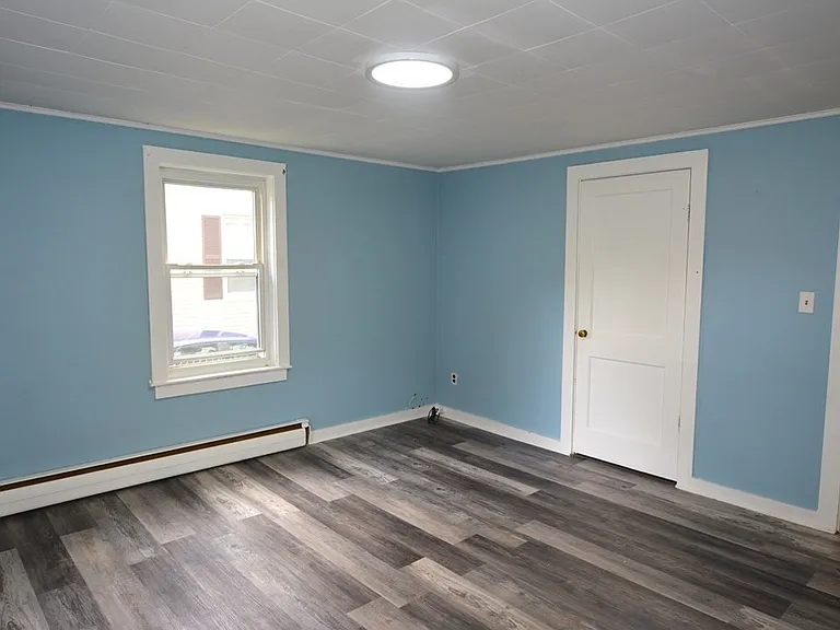 14 Fairlawn Cir — Photo 5