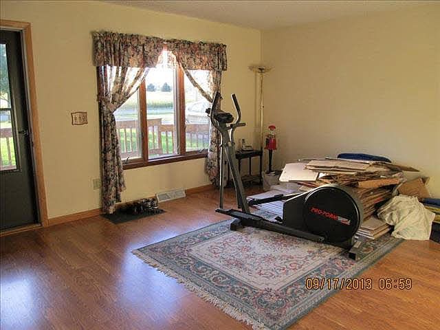 2nd image of 10350 Steffas Rd