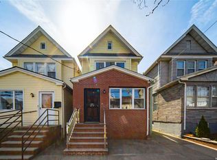 8458 123rd St, Kew Gardens, NY 11415