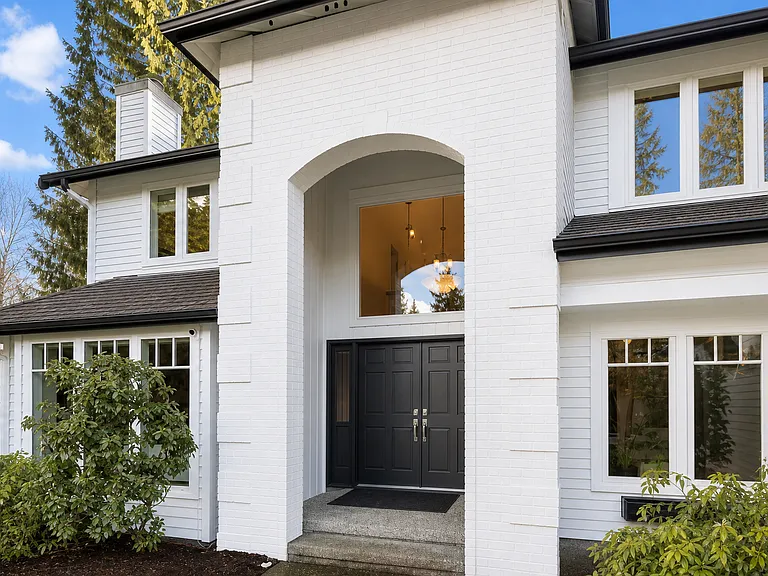 15137 SE 66th St — Photo 3