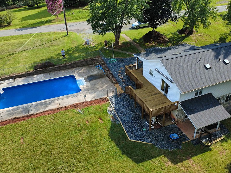 1st image of 118 Crafts Church Rd