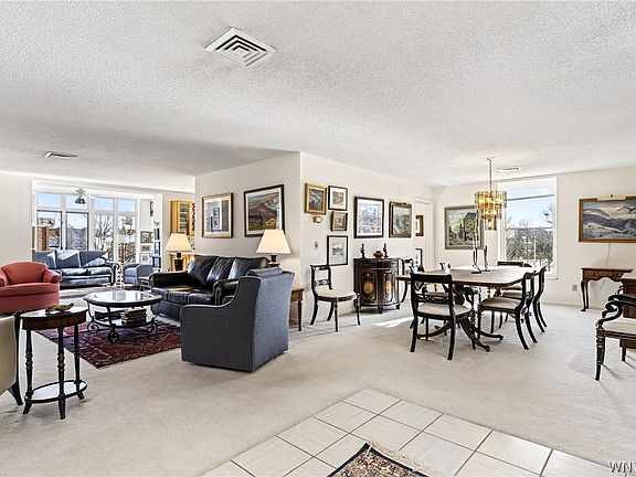 3rd image of 900 Delaware Ave APT 301