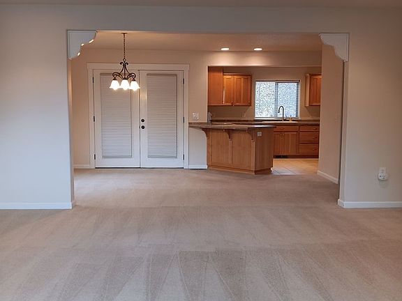 5th image of 1296 Westbrook Dr NW