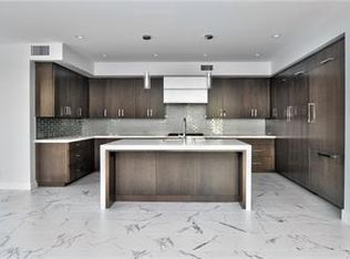 621 Narcissus Ave, Corona Del Mar, CA 92625