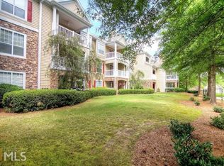 329 Pembroke Cir, Alpharetta, GA 30004