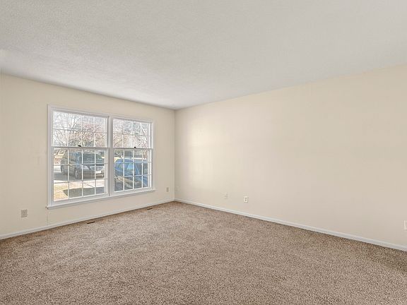 2nd image of 1022 McKinley Ave