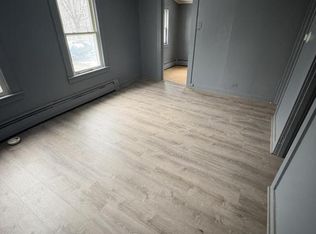 123 Agassiz St, Bethlehem, NH 03574