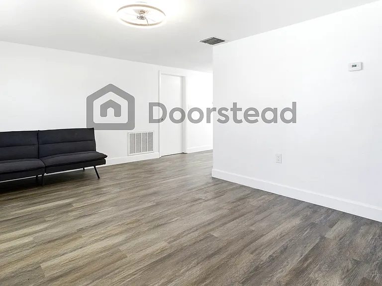 5053 Springland Dr — Photo 9