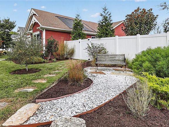 3rd image of 2205 Olmstead Ln