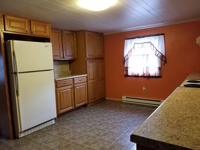 4603 Spruce Rd — Photo 8