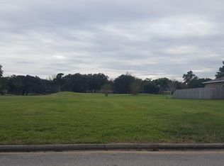 211 Mossy Meadow Dr, West Columbia, TX 77486