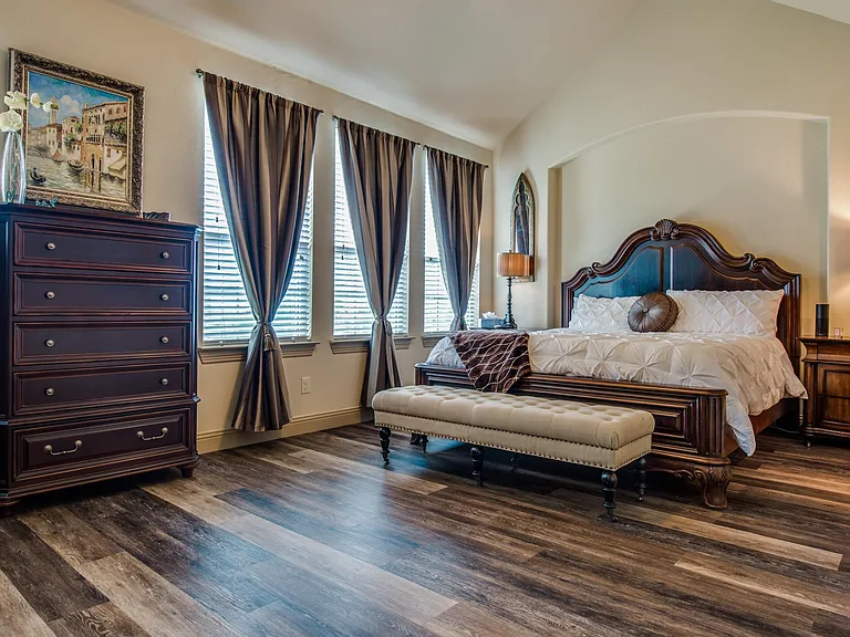 5705 Headquarters Dr — Photo 12