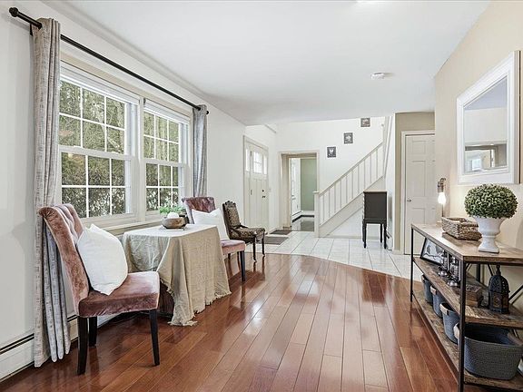 3rd image of 99 Brown Hill Road