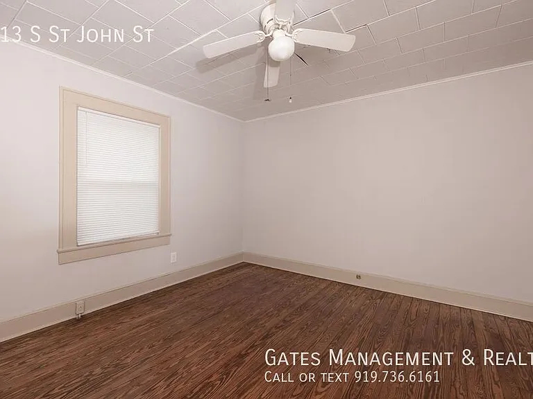 413 S Saint John St — Photo 12
