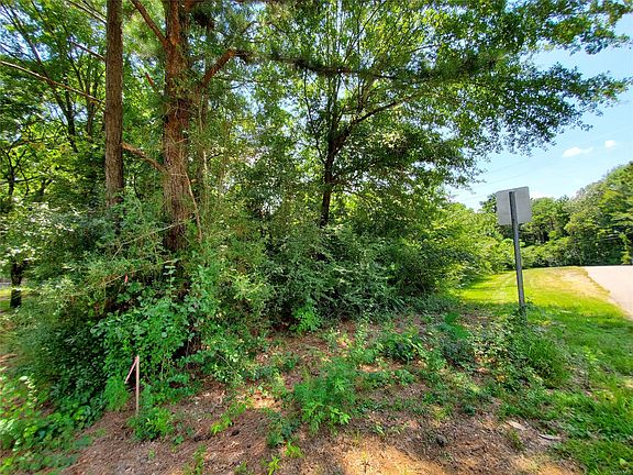3rd image of LOT 2 Greencrest Ln