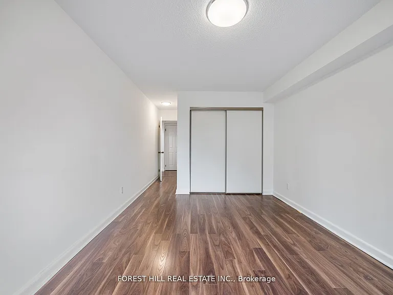 500 Glencairn Ave #303 — Photo 20