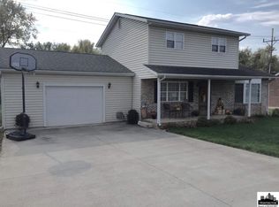 302 Brubaker Dr, South Pt, OH